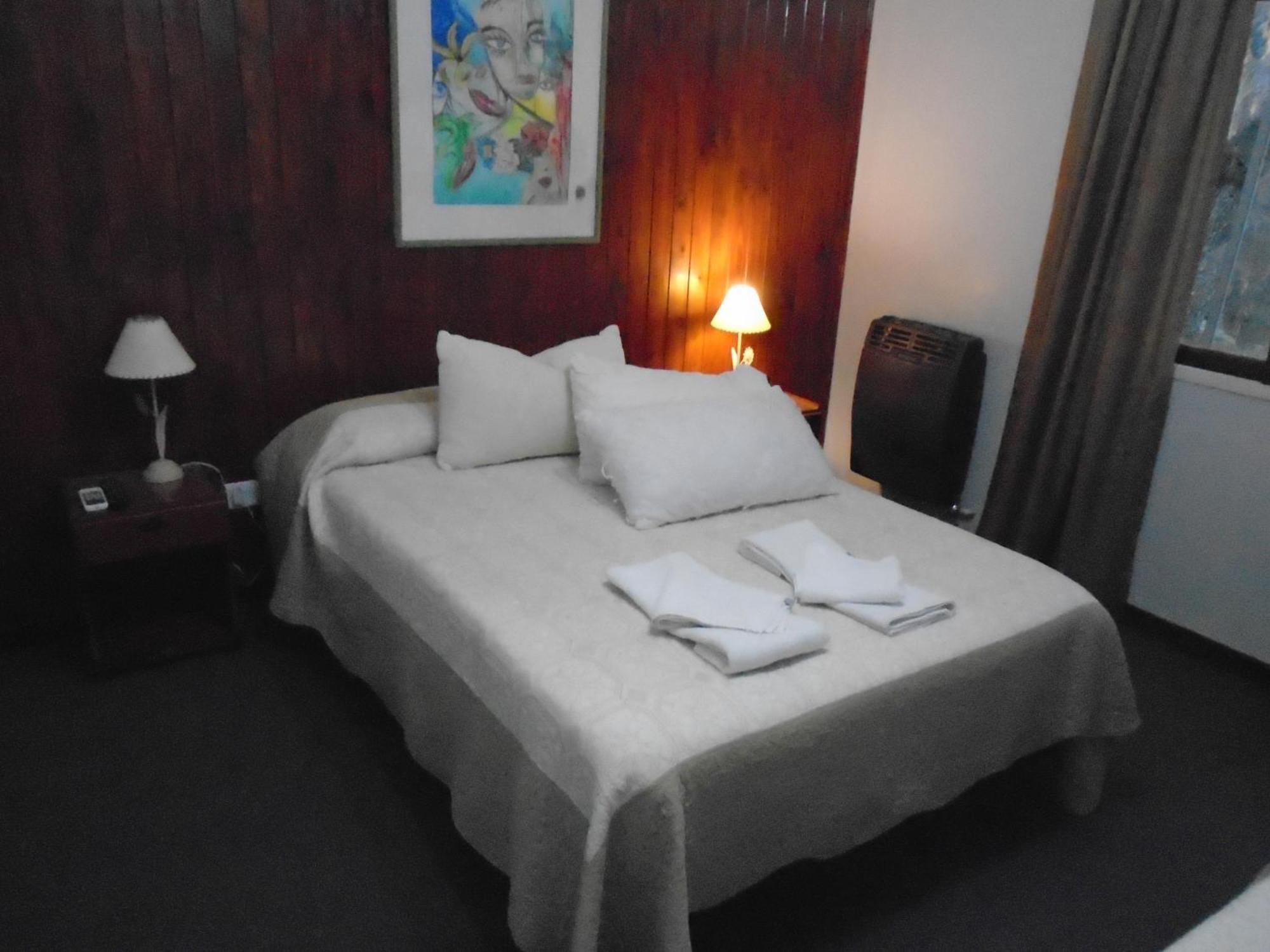 De Cesares Hotel 3*