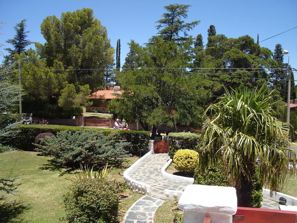 Hotel De Cesares 3*